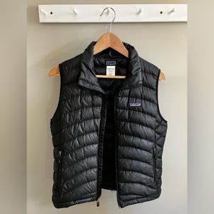 Black Patagonia Puffer Vest- women’s size medium